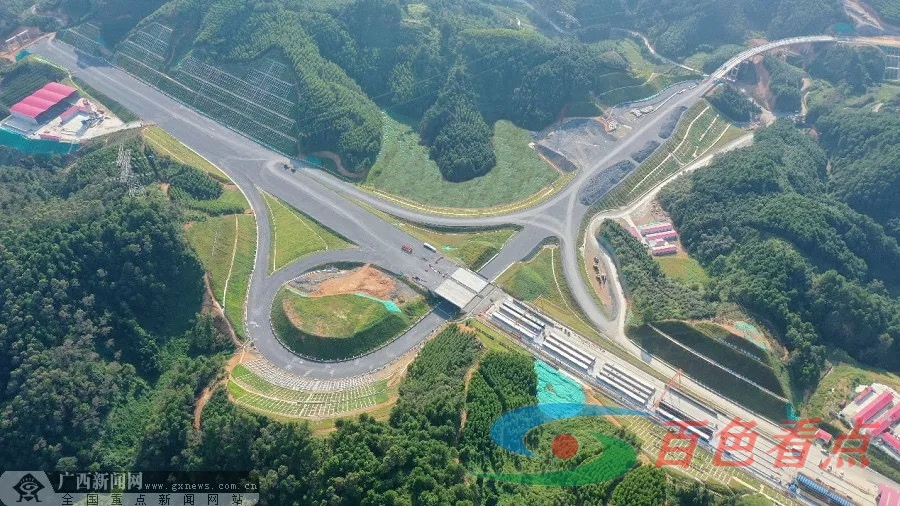 双向六车道！经过百色的这条高速路力争明年通车 双向,六车,车道,经过,百色