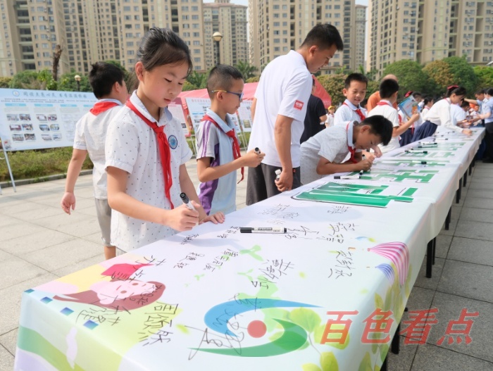 百色开展全民阅读暨“绿书签行动”版权宣传活动 阅读,活动,现场,百色,全民